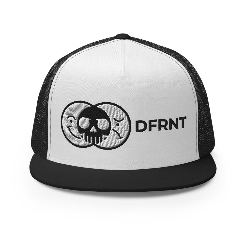 DFRNT LIFE SKULL | high trucker