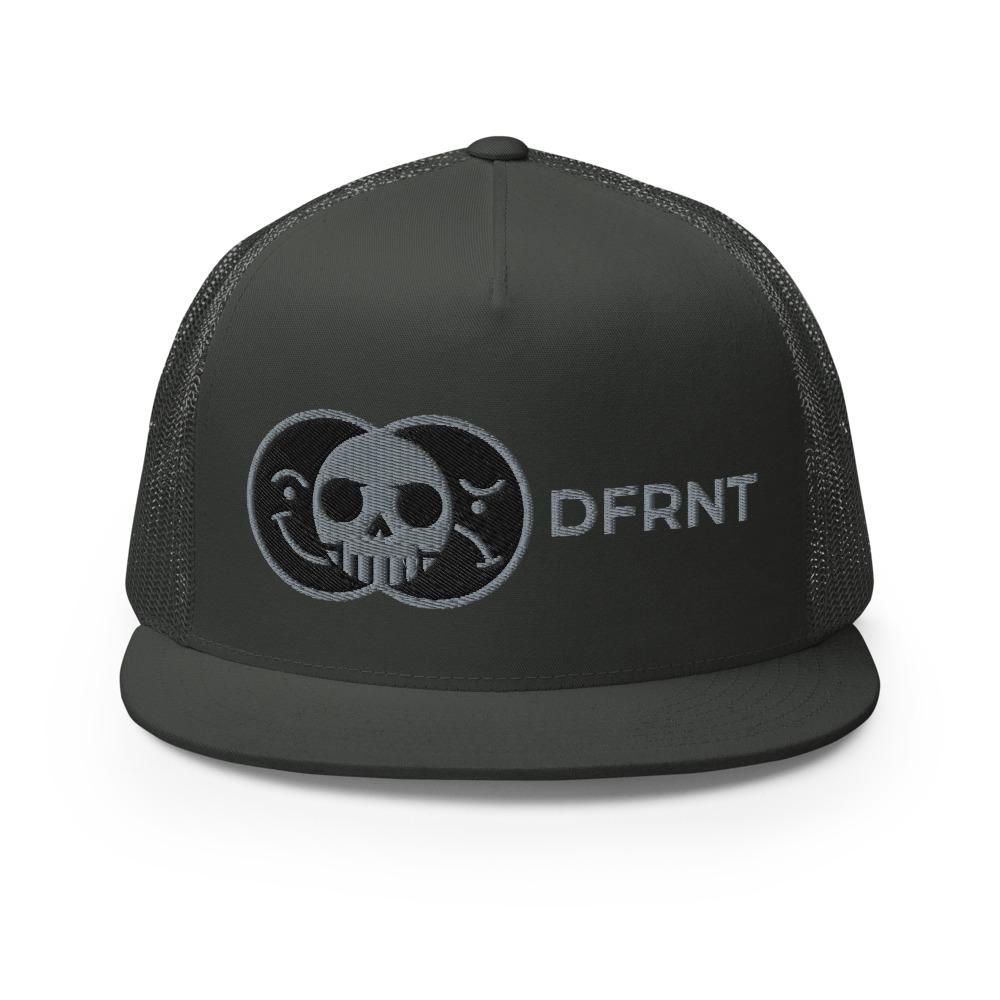 DFRNT LIFE SKULL | high trucker