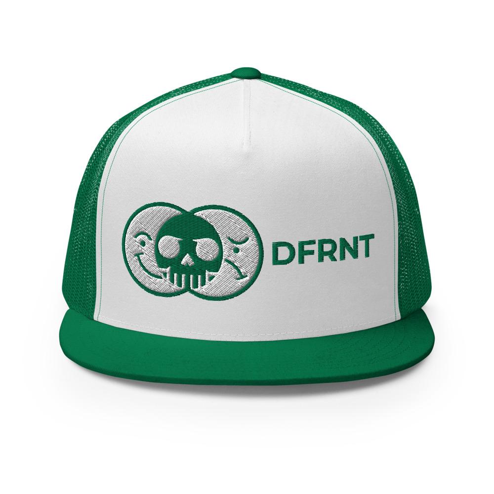 DFRNT LIFE SKULL | high trucker